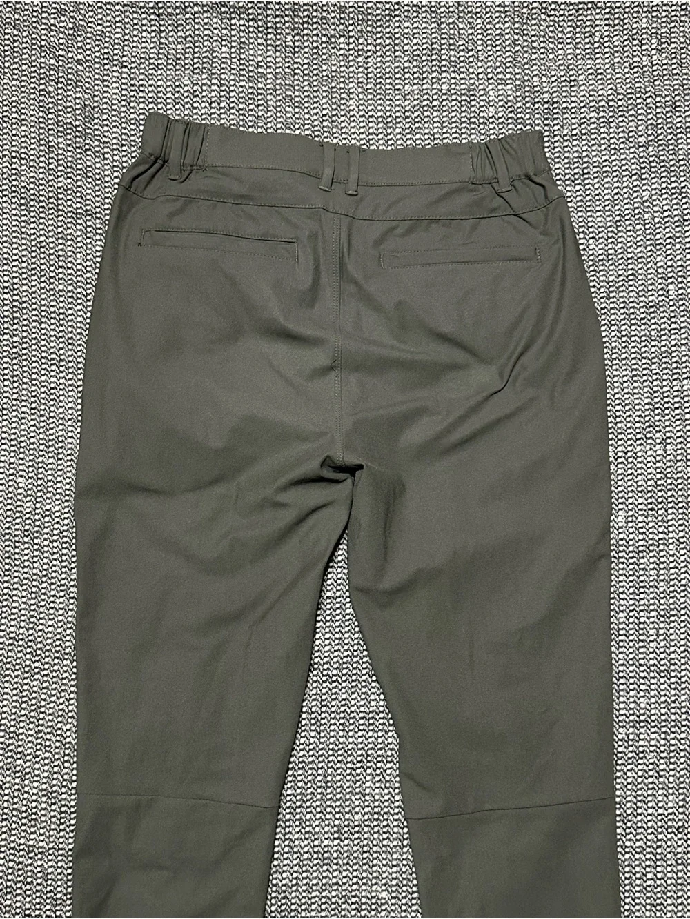 Cuts Clothing Olive AO Jogger Pants